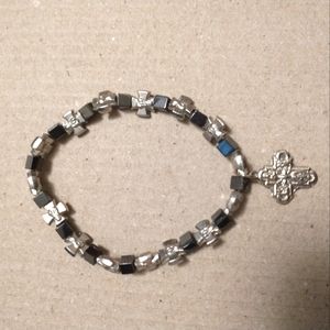 Bracelet with crosses